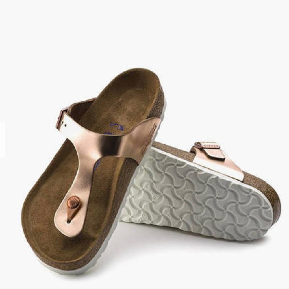 Birkenstock Thong Sandals - Women’s - Rose Gold Metallic